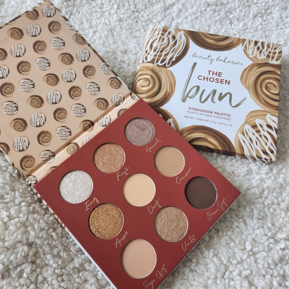 Beauty Bakerie Other - 🤎 Beauty Bakerie The Chosen Bun Eyeshadow Palette 🤎